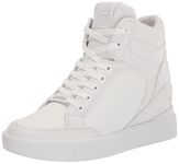 GUESS Women's Blairin Sneaker, White Logo, 8.5