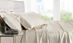 Royal Hotel's Solid Ivory 600-Thread-Count 4pc Full Bed Sheet Set 100-Percent Cotton, Sateen Solid, Deep Pocket