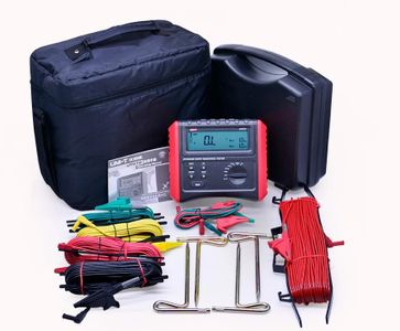 UNI-T Uni-trend Ground resistance meter UT572 Advance Earth Reistance Tester Ground Resistance Test/Soil Resistivity Test Data Storage LCD Backlight
