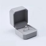 Yukiyi 1Pc 5.5*5*4cm Grey Velvet Ring Box for Engagement Ring Boxes for Jewellery Gift Small Velvet Ring Gift Boxes Ring Box Wedding Day Wedding Ring Boxes for Ceremony Men and Women