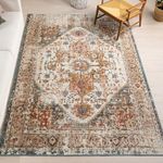 nuLOOM Shane Persian Vintage Area Rug, 6' 7" x 9', Beige