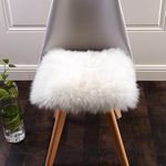 Softlife Square Faux Fur Sheepskin Chair Cover Seat Cushion Pad Super Soft Area Rugs for Living Room Bedroom Dorm (1.6ft x 1.6ft, White)