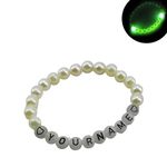 Jewel Exquisity Glow In The Dark Elastic Name Customized Bracelets Personalized For Kids Girls Women With Plastic Pearl Beads White