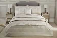 Emma Barclay Blossom - Embellished Jacquard Quilted Bedspread Set in Cream - To Fit Double/King (BLSBEDCRM)