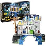 DC Comics Batman 3-in-1 Batcave Pla