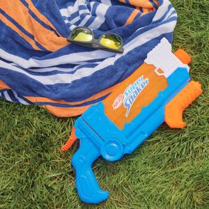 Nerf Super Soaker Flip Fill Water Blaster – Fast Fill Action