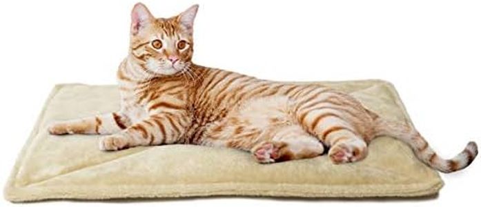 Furhaven ThermaNAP Self-Warming Cat Bed for Indoor Cats & Small Dogs, Washable & Reflects Body Heat - Quilted Faux Fur Reflective Bed Mat - Cream, Small