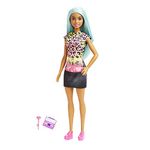 Barbie Careers Fashion Doll & Accessories, Makeup Artist with Teal Hair & Art Pieces Including Palette & Brush