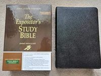 The Expositor's Study Bible: King James Version