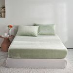 YASMENG Winter Velvet Sage Green Fitted Sheet Queen Size with 16" Elastic Deep Pocket 1 Pack Fluffy Fleece Plush Bed Sheet Mattress Protector Cover Warm Soft Fuzzy Flannel Bottom Sheet