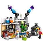 LEGO Hidden Side 70418 - J.B. Newbury´s Ghost Lab, Ghost Construction Toys (174 parts)