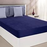 Amazon Brand - Solimo Mattress Protector, Durable, Elastic Fit, Washable (King; 78 x 72 x 10; Polyester; Navy Blue)