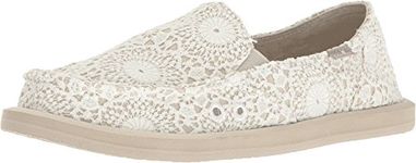 Sanuk Women's Donna Crochet Loafer Flat, White/Oatmeal, 06 M US