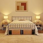 Yaheetech 4ft6 Double Bed Frame Metal Bed Frame with Slatted Headboard and Footboard Solid Slat Support Silver