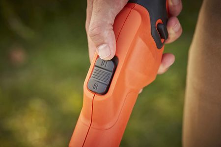 BLACK+DECKER 36V Cordless Grass Strimmer – 33cm, 2Ah, AFS