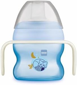 MAM Vaso de Aprendizaje, a partir de 4 Meses, 150ml, el Primer Vaso del Bebé, Boquilla Antiderrames Asimétrica de Silicona de Fácil Aceptación, con Asas que Brillan en la Oscuridad, Azul, Pack 1ud