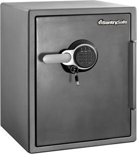 Master Lock Fireproof Waterproof Safe, 56.5L Security Chest