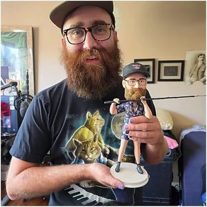 BobbleMy Custom Bobblehead, 6/7/8 inch Personalized Customized Bobbleheads Professional Doctor Customization Dolls Figure Handmade Sculpture Gifts Based on Your Photos for Boyfriend, Husband, Friends