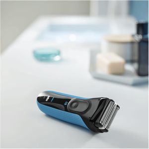 Braun Series 3 ProSkin Electric Shaver – Wet & Dry, Rechargeable