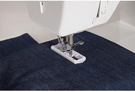 Singer Sewing Machine – 1408, White