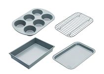 Chicago Metallic Baking Sets