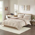 Intelligent Design Ainsley Comforter Set-Geometric Metallic Print to Faux Fur Reverse Trendy All Season Hypoallergenic Bedding, Matching Sham, King, Blush 3 Piece (ID10-1763)