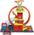 Hot Wheels™ City with 1 Toy Car, Kid-Powered Elevator, Water-Like Ramp, Track-Play Features, Connects to Other Sets, Fire Station with Super Loop