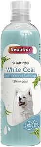 Beaphar - White Coat Dog Shampoo For Dogs 250ml - Enriched With Green Tea Extract & Aloe Vera - Helps Maintain a Bright & Clean Coat For White & Light-Haired Dogs - Vegan, Mild & pH-Neutral Shampoo
