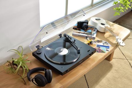 Audio-Technica Wireless Turntable – LP3XBT, Black