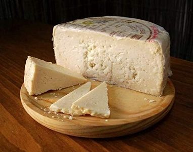 1/2 QUESO 