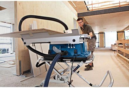 Bosch Professional Table Saw – GTS 10 XC, High Precision Cutting
