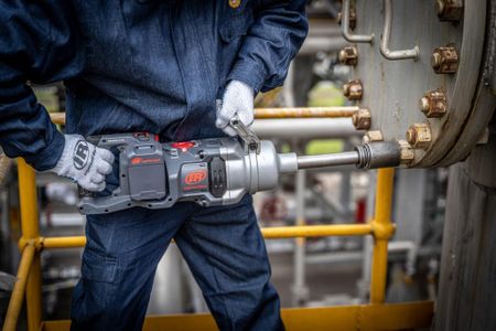 Ingersoll-Rand 20V Cordless Impact Wrench – Heavy Duty, 4000 Nm, 4 Modes