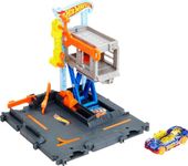 Hot Wheels City Downtown Repair Station Playset with 1 Hot Wheels Car, Connects to Other Sets & Tracks, Gift for Kids Ages 4+