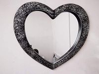 Homely 67 x 58cm Heart Shape Designer Wall Mirror Beautiful Decoration Art Piece Gift