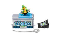 Teenage Mutant Ninja Turtles 5" Switch Kick Subway Launcher Leonardo Ages 3+ - Launch & Shred with Signature Katanas!