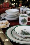 Spode Christmas Tree 16 Piece Dinner Set