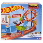 Hot Wheels -Track Age 4+ Set With 1 Car, Tall Figure-8 for Race & Stunting, Connects to Other Tracks, Folds for Convenient Storage, HMB15