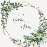 From Miss to Mrs: bridal shower guest book for advice and well wishes with gift log and memory pages. Beautiful greenery- themed cover and interior design