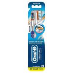 Oral B Pro-Health Clinical Pro-Flex Manual, Adult, Multicolor Toothbrush With Flexing Sides, 40Medium, 2 Count