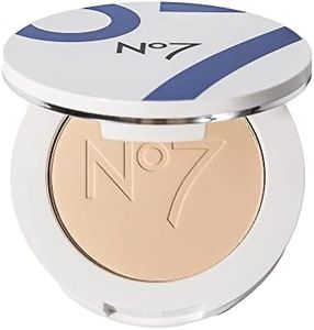 No7 Lift & Luminate Triple Action Powder - Light - Pressed Makeup Setting Powder for Face - Compact Setting Powder Reduces the Appearance of Fine Lines & Enhances Glow (10g)