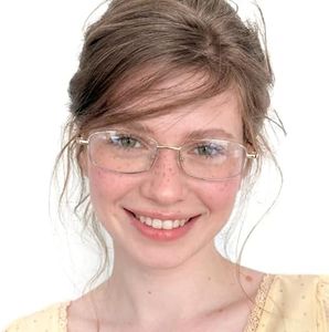 Chicid Fashion Blue Light Glasses for Women, Blocking Eyewear Y2k Office-Siren Aesthetic Rectangle Glasses Metal Frame