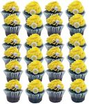 Edible Daisies and Bees Elegant White Wedding/Special Occasion Cake/Cupcake Decoration Royal Icing Sugar Toppers