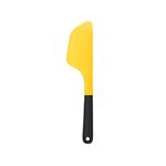 OXO Good Grips Flip & Fold Omelet Turner – Flexible Silicone Edges for Easy Flipping – Non-Stick Safe – Wide Shape for Control – High Heat Resistant – Soft Non-Slip Handle – Yellow