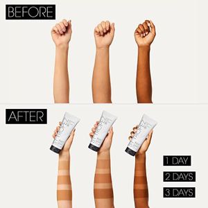 St.Tropez Gradual Tan Firming Lotion Light/Medium – Vegan Self Tan Moisturiser, 200ml