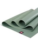 Manduka EKO Superlite Yoga Travel Mat – 1.5mm Thick Travel Mat for Portability, Eco Friendly and Made from Natural Tree Rubber. Superior Catch Grip for Traction, Support and Stability, 71 Inch, Leaf Green