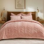 EVERGRACE 3 Pieces Luxurious Velvet King Quilts, Ultra Soft Lightweight Velvet Comforter Set, Matelasse Oversized Diamond Bedspread Coverlet for All Season with 2 Shams, Clay, 108"x96"