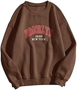 SAFRISIOR Women Oversized Brooklyn New York Letter Print Graphic Fleece Sweatshirt Crewneck Long Sleeve Pullover Jacket, Brown, X-Large