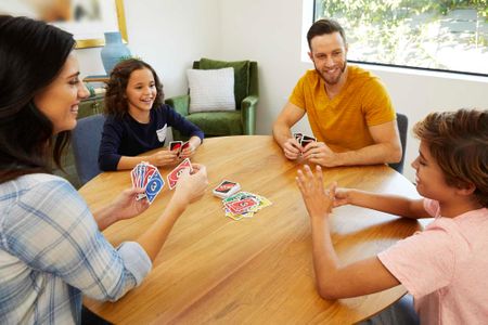 UNO Classic Card Game – Family Fun Deck