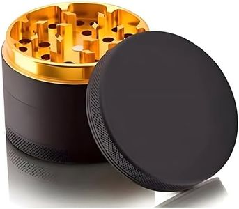 BIGH - Grinder 4 Piezas - Molinillo para picar especias de 4 partes - Picadora metálica - Grinder de metal con filtro pala y cepillo - Color: Negro y dorado