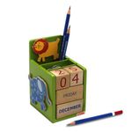 KIDOZ Perpetual Wooden Learning Desk Organiser with Pencil Stand for Kids Room, Pencil Holder & Educational Desk Calendar to Learn Days & Months, Removable Blocks & Rounded Corners (Green)